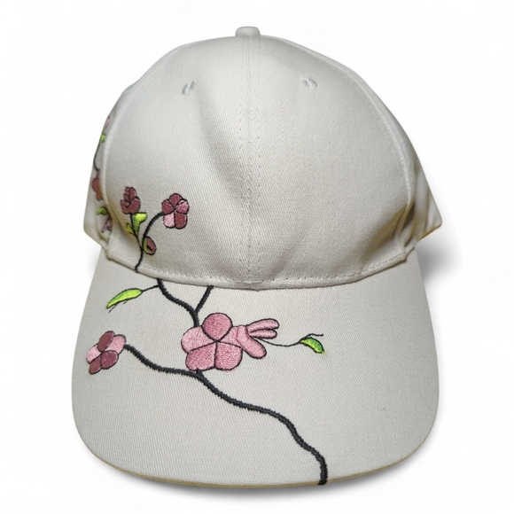 Floral Embroidered baseball Cap White Adjustable NEW - Picture 1 of 5